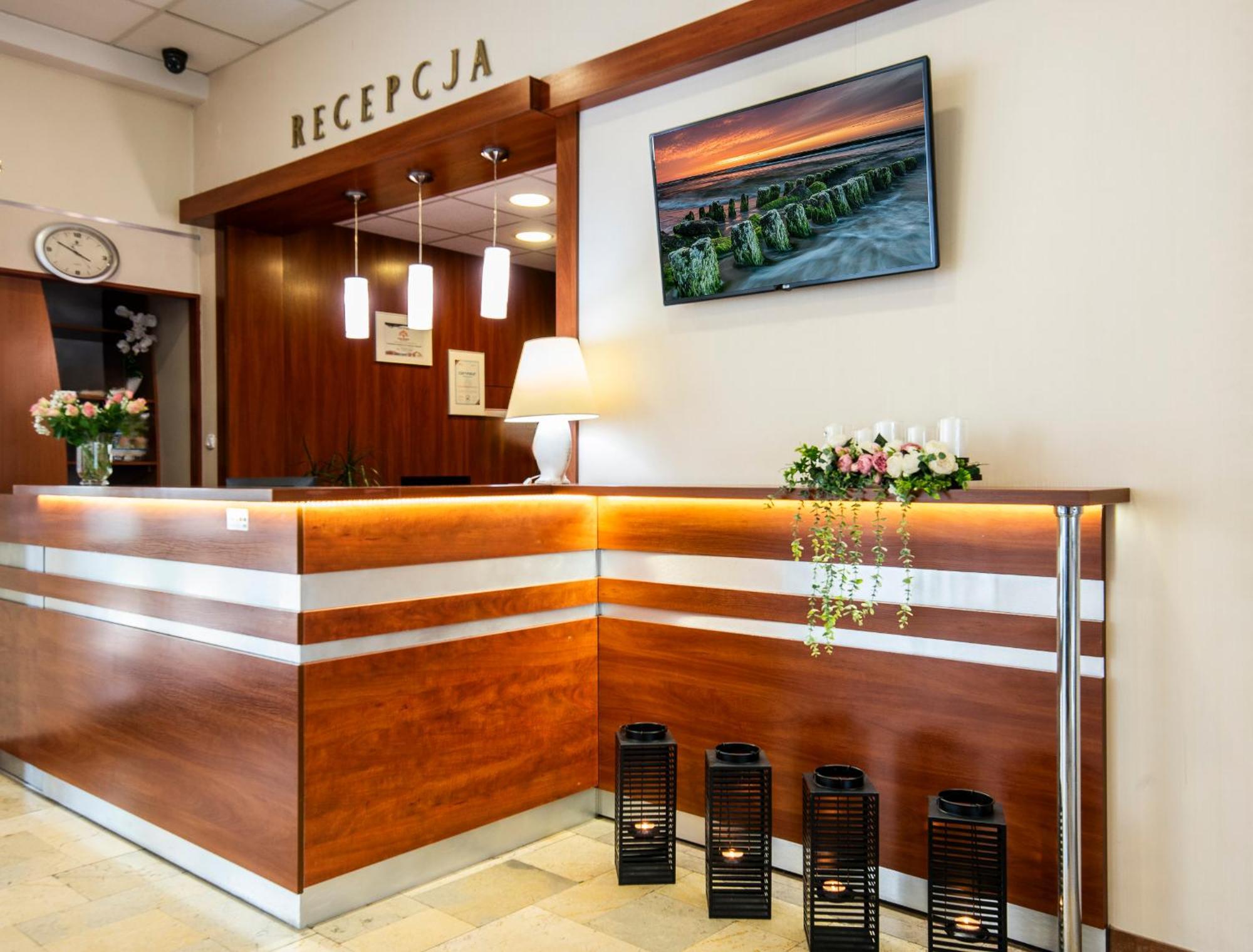 Interferie Cechsztyn Hotel Ustronie Morskie Exterior foto