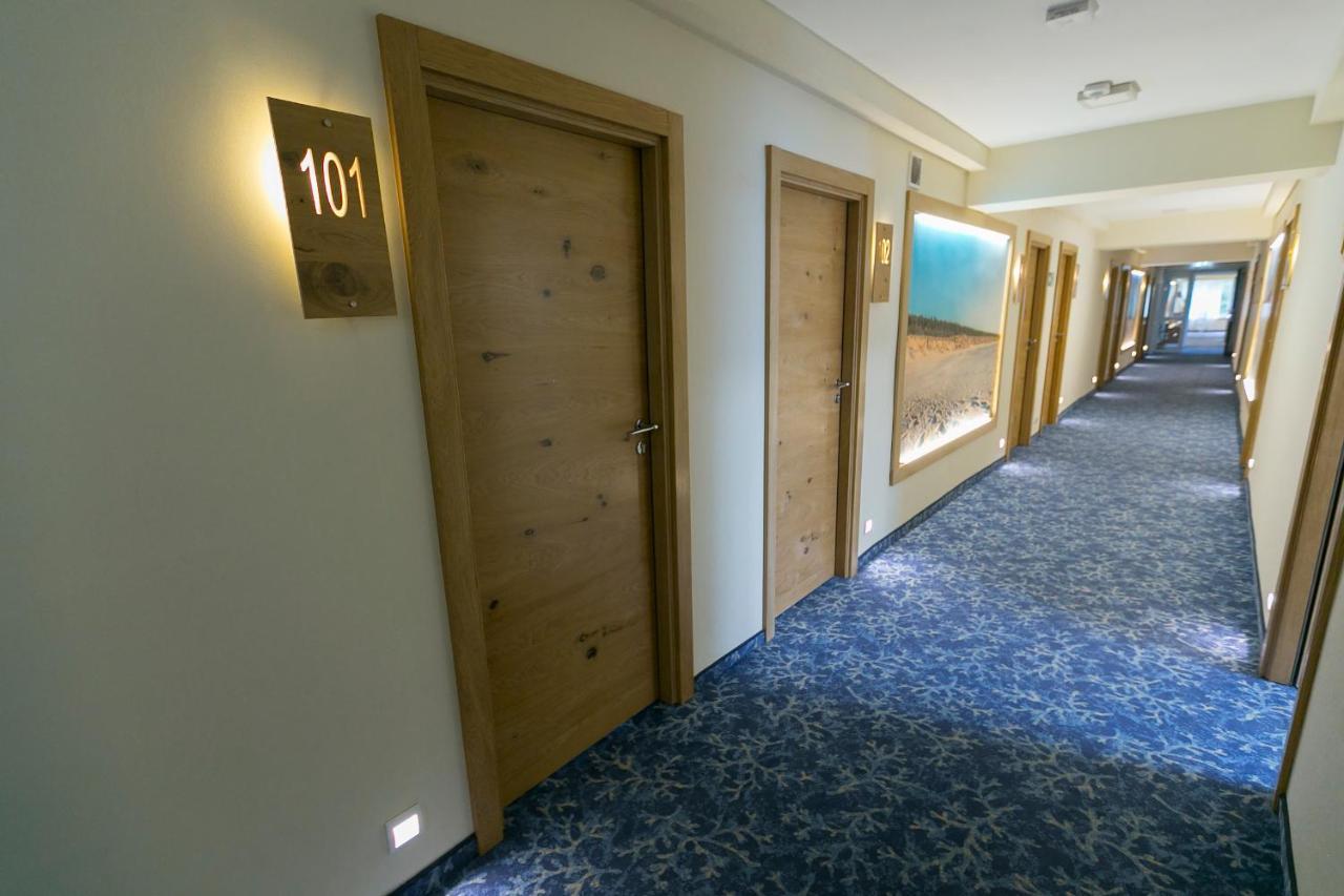 Interferie Cechsztyn Hotel Ustronie Morskie Exterior foto